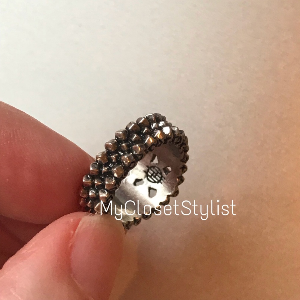 House of Harlow Studded MIDI Silver Rocker Ring! 3 - Picture 7 of 9